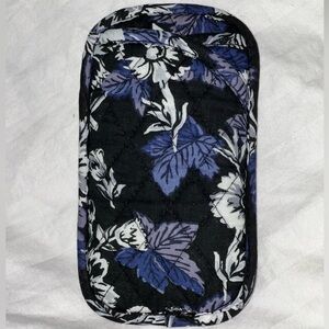 NWOT Vera Bradley retired Frosted Floral Double Eye Glasses Case 🖤💜🩶